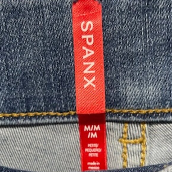 Spanx Medium Seamed Front Wide Leg Jeans in Vintage Indigo - Picture 4 of 6